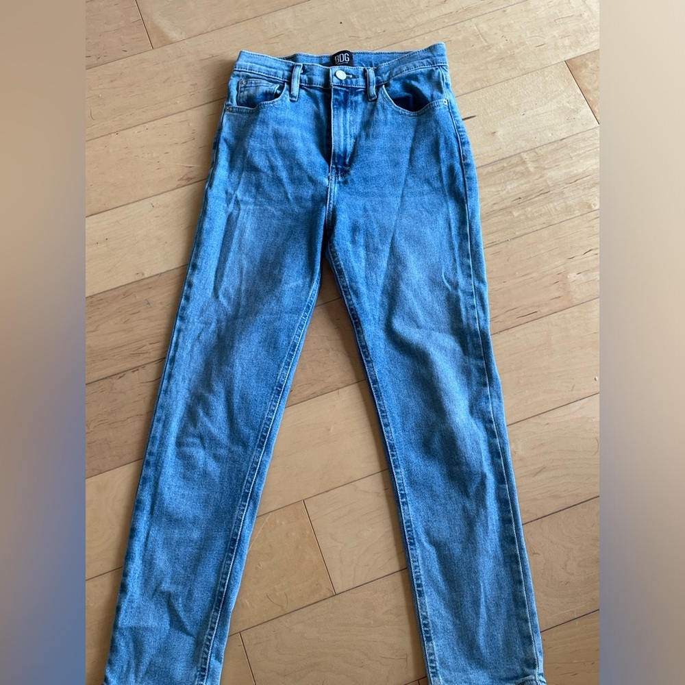 BDG light/medium wash denim jeans. Size 27